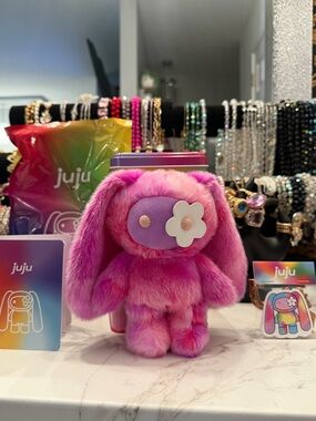 CJ Hendry Rainbow Juju - Ellis